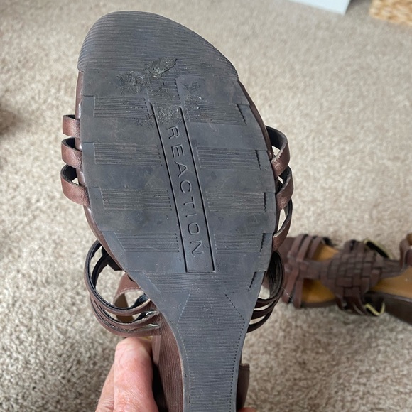 Kenneth Cole Wedge  summer shoes - Picture 5 of 7